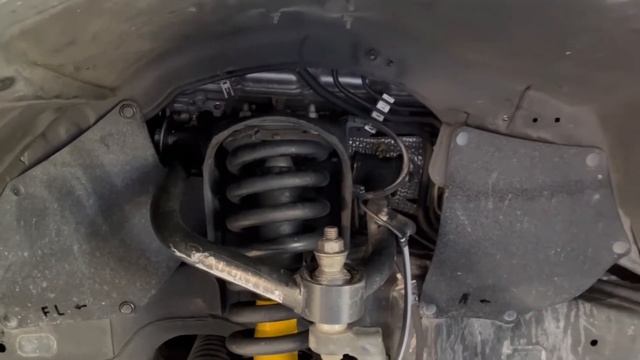 Toyota Tundra Suspension Noise Solved - Knocking When Turning Into Driveways - Upper Strut Mount смотреть онлайн