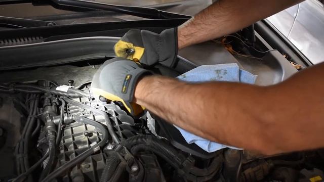 DIY BMW Oil Change: How-To Guide смотреть онлайн