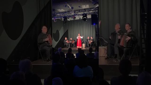5 декабря в библиотеке г. Королёв выступили ансамбль «Русский тембр» и солистка Юлия Журавлёва смотреть онлайн