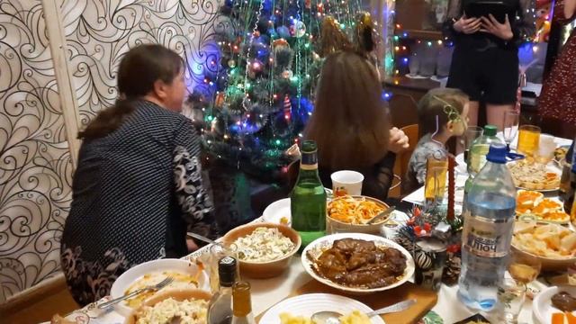 Встречаем новый год. Отличный рецепт тортика. смотреть онлайн