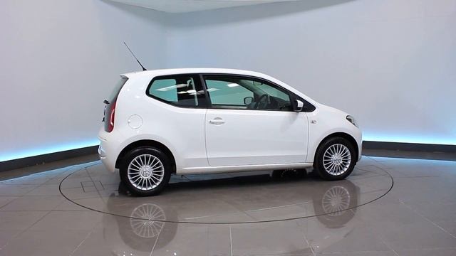 Volkswagen UP! 1.0 High up! 3dr смотреть онлайн