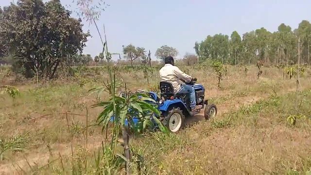 swaraj code mini 12hp tractor demo in mango garden, rotavator performance, смотреть онлайн