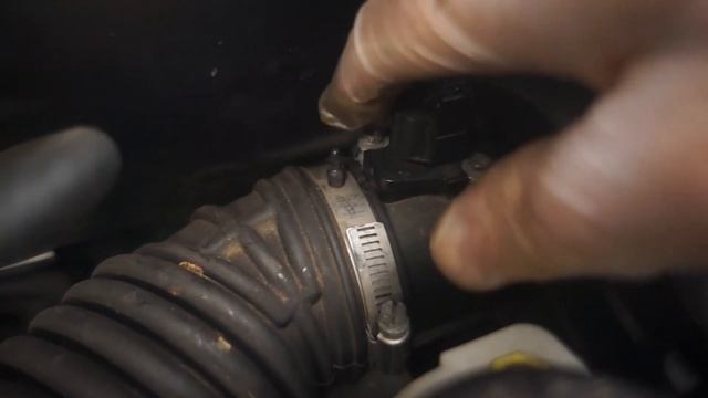 PO101 CODE ? DIAGNOSE IT YOURSELF & FIX IT YOURSELF.....MAF, MASS AIRFLOW SENSOR CODE NISSAN ROUGE смотреть онлайн