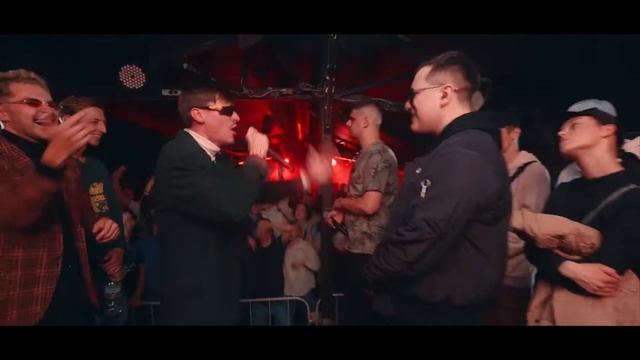 МИЛФЫ - МАЛИНКИ КОМАНДНЫЙ РАУНД VS НИЩЕТА И СОБАКИ