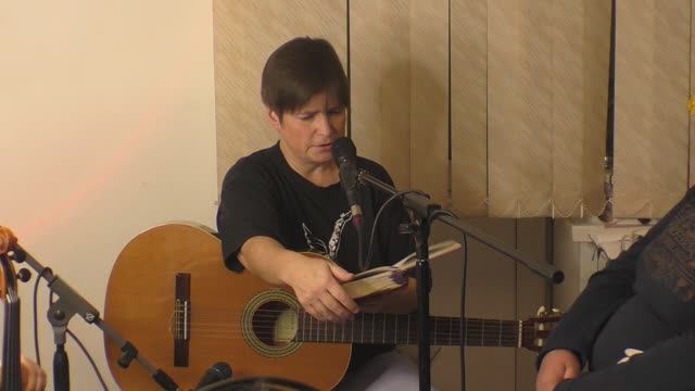 7. ДЛЯ ЧУЖОГО ГОЛОСА