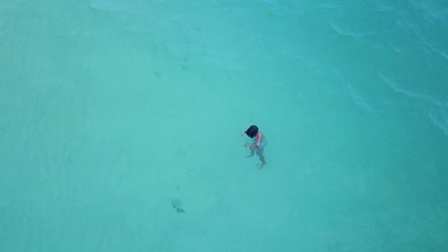 Zanzibar смотреть онлайн