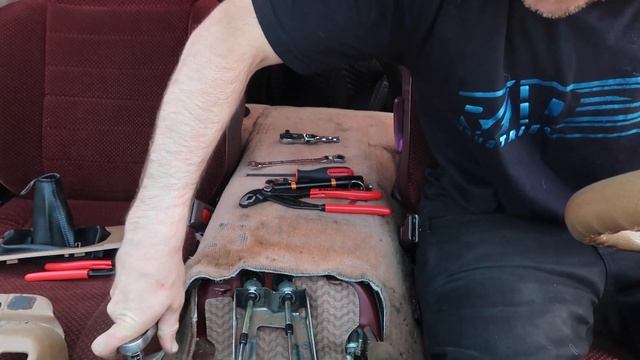 RAD VAN: Custom Shift Knob смотреть онлайн