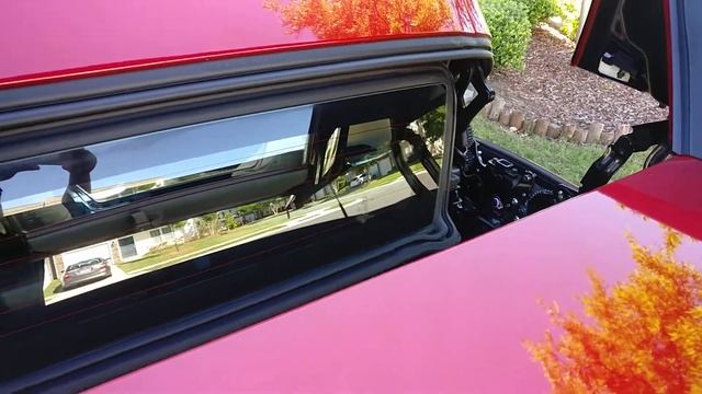 Inside the Mazda MX-5 Miata RF roof mechanism смотреть онлайн