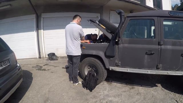 Land Rover radiator replacement in Sarajevo. смотреть онлайн