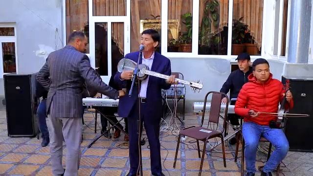 Азим К смотреть онлайн