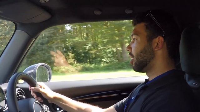 Mini John Cooper Works Challenge First Drive смотреть онлайн