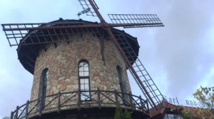 Питер.  Карл и Фридрих. Пивной ресторан.