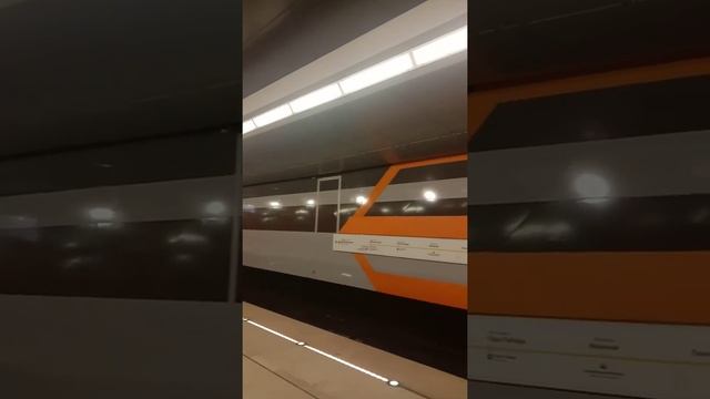 метро «Боровское шоссе»