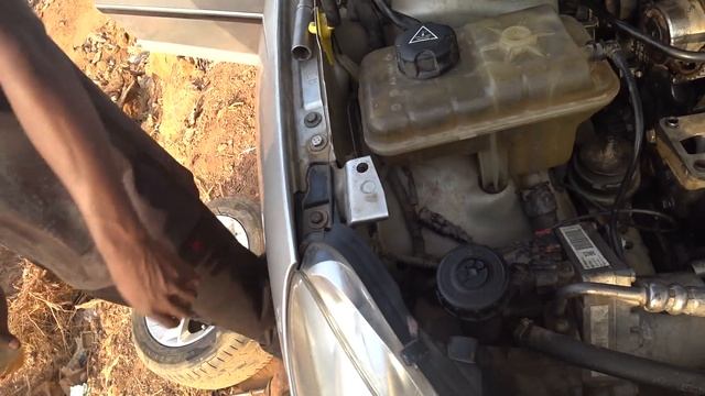 How To Change Power Steering Fluid On Peugeot 407 With Electric Steering Pump