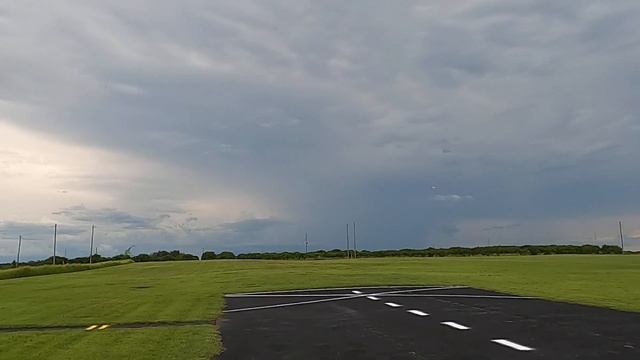 Eflite T 28 Trojan 1 1m flight on a 2700mah 3s lipo смотреть онлайн