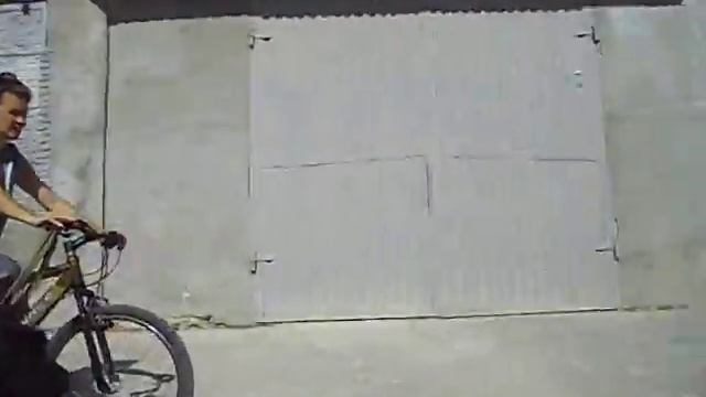 ROMAN-KOSH MANGUP HIS MAJESTY. Обучение на велосипеде. 2 этап смотреть онлайн