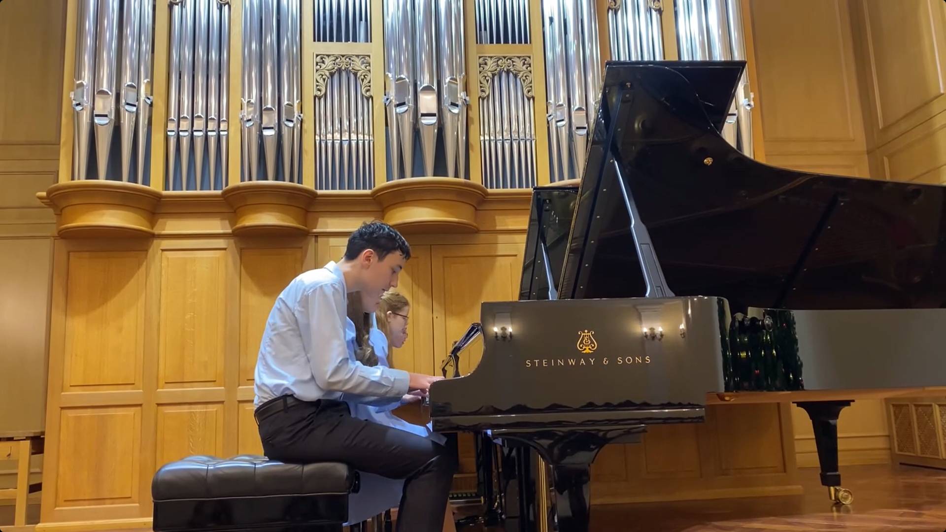 А.Лепин «Пасодобль» исполняет фортепианный квартет ДШИ им. В.В.Крайнева смотреть онлайн