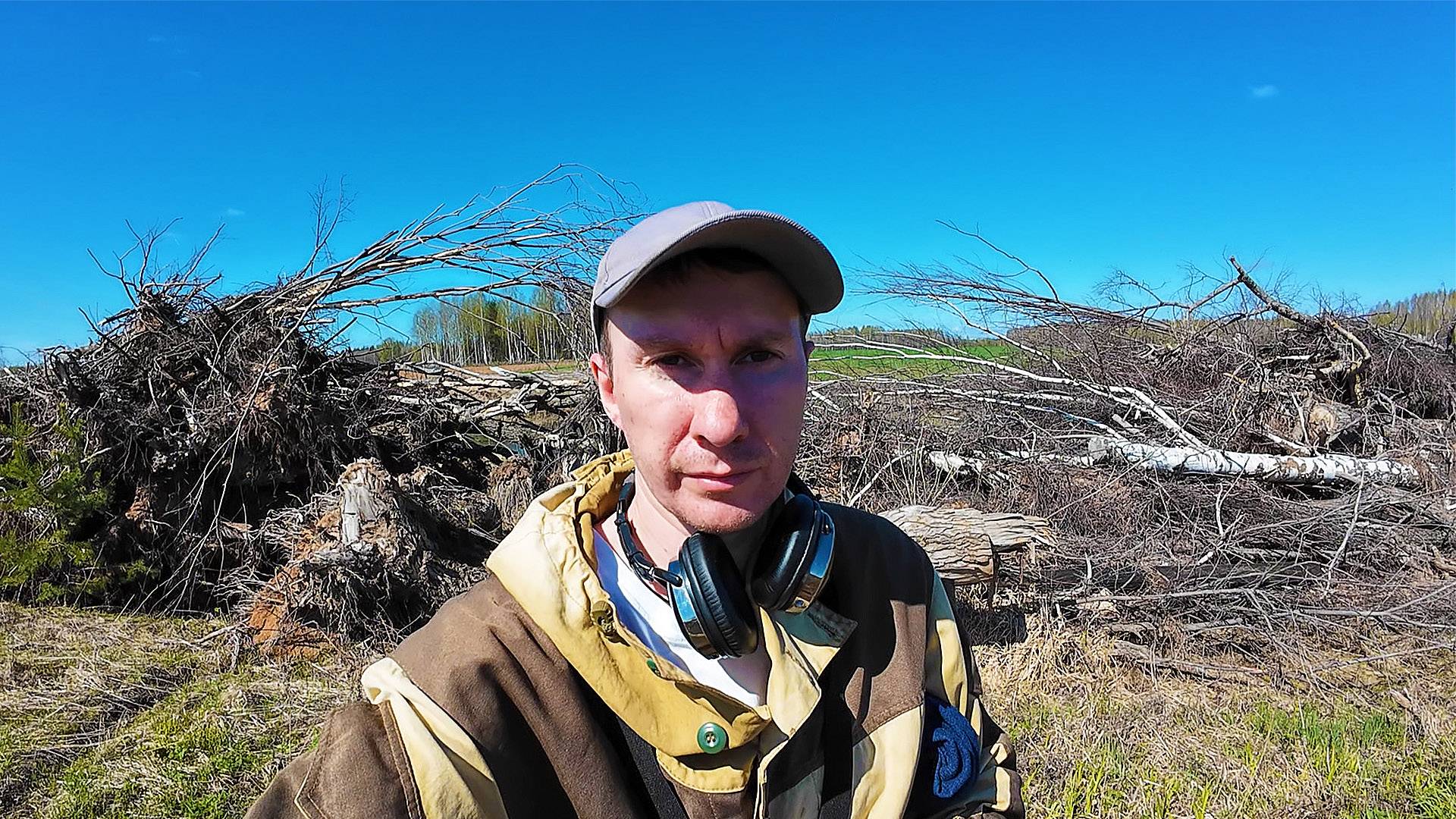 Это было весной я взял металлоискатель и отправился на поиск монет смотреть онлайн