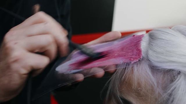 The Roxy Academy & Formula 1 Color Workshop смотреть онлайн