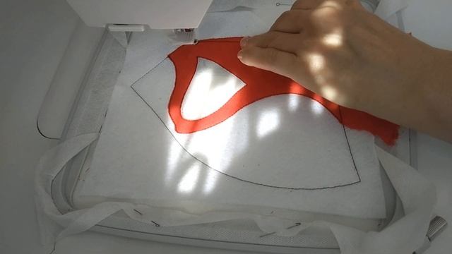 Spider mask applique in the hoop. Digital Machine Embroidery Design. Step-by-step video instruction смотреть онлайн