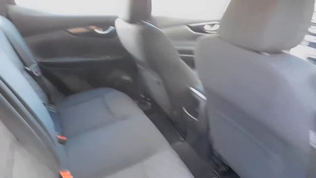 Nissan Qashqai 1.2 DIG-T Acenta 5dr смотреть онлайн