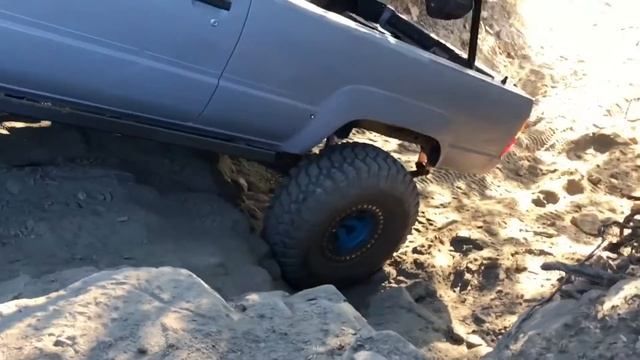 1985 Toyota 4Runner смотреть онлайн