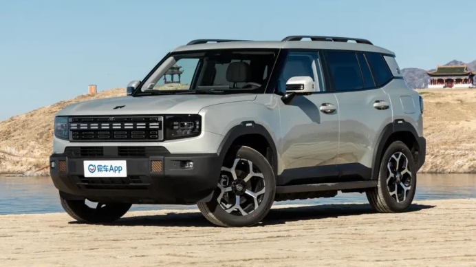 В России появится новый кроссовер Jetour T1 2025: у него необычный салон и запас хода в 1400 км смотреть онлайн