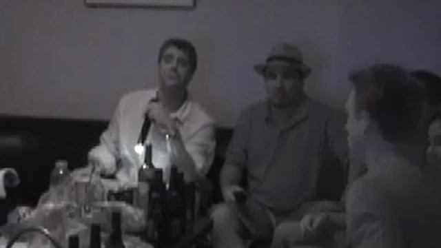 Karaoke Night - Some Beach/Neon Moon - Thomas & Clane смотреть онлайн