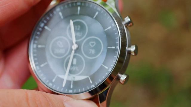 This Smartwatch Looks Like A Real Watch! SKAGEN JORN HYBRID HR смотреть онлайн