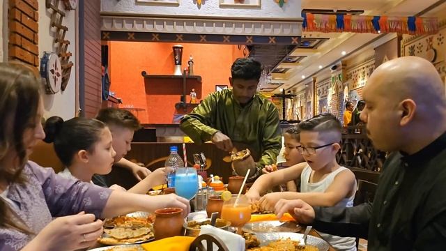 Foreign FAMILY eats INDIAN FOOD! 🇮🇳 #Indianfood #Indianfoodreaction #reaction #tastetest смотреть онлайн