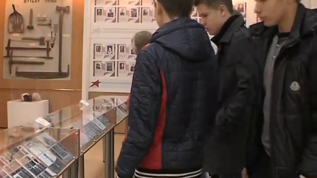 Азот і робота з профорієнтації школярів смотреть онлайн