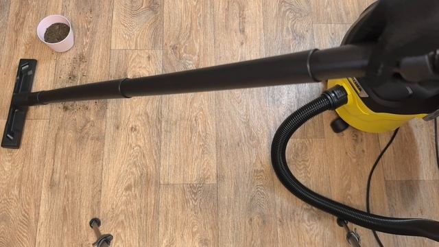 Karcher KWD 1  сухая уборка