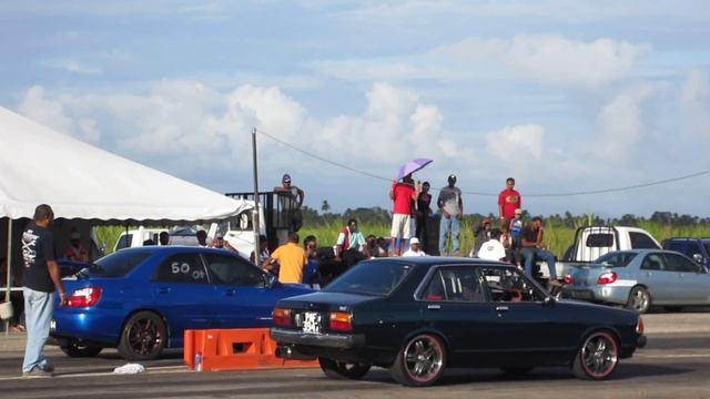 Subaru Vs Datsun 120Y (Camden Drag Trinidad 15th January 2012) смотреть онлайн