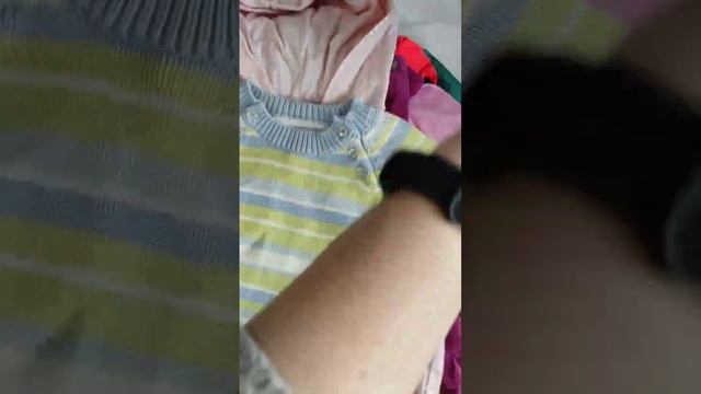 пакет одежды на девочку размер 110, 1500 руб, ссылка Авито в описании смотреть онлайн