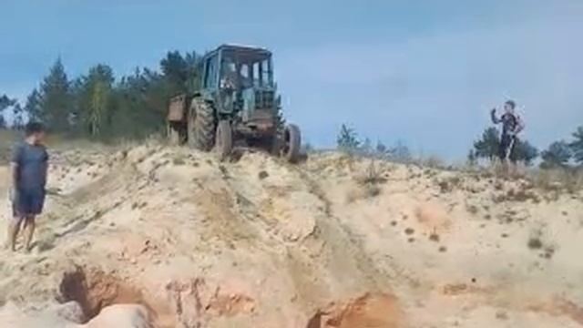Как не надо спускаться с обрыва смотреть онлайн