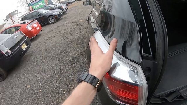 How to replace change Tail Light Bulbs Toyota Highlander 2013-2019 смотреть онлайн