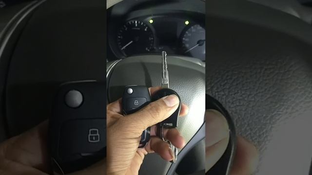 Nissan navara lắp nút start stop thay thế khóa cơ, đề nổ từ xa. смотреть онлайн
