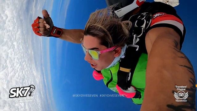 Tandem Skydive Salto de Paraquedas Algarve Tânia смотреть онлайн