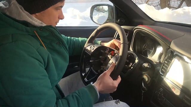 Как снять руль и подушку Аутлендер 3. Меняю руль на кожаный Black Edition Mitsubishi Outlander 3.