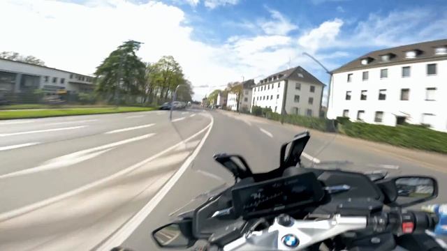 R1250RT Ersteindruck | Überraschend Wendiges Touring Bike? смотреть онлайн