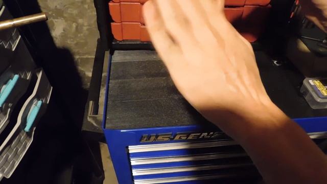 Easy way to install new crankshaft pulley/harmonic balancer смотреть онлайн
