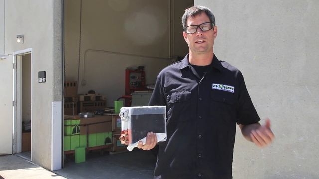 Inside a Lithium Ion Electric Car Battery Cut Open by EV West смотреть онлайн