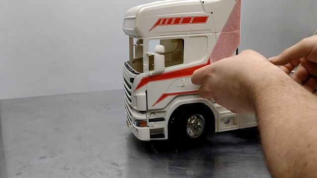 HOW TO Install stickers on Tamiya 1/14 RC Truck | Tutorial how to install decal. смотреть онлайн