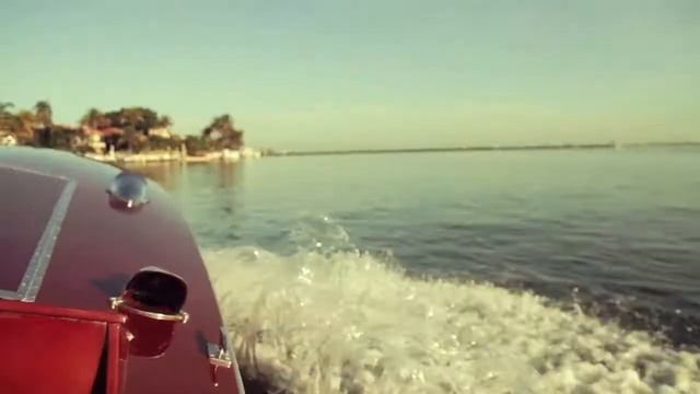 2012 Tommy Bahama Catalog Shoot With Hacker Craft смотреть онлайн