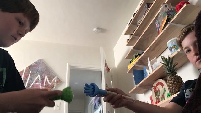 Rock paper scissors mini смотреть онлайн