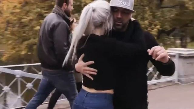 Олег Капралов - Там где Клен шумит смотреть онлайн
