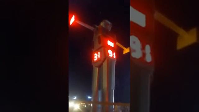 Robot Traffic Signal in Indore, India смотреть онлайн