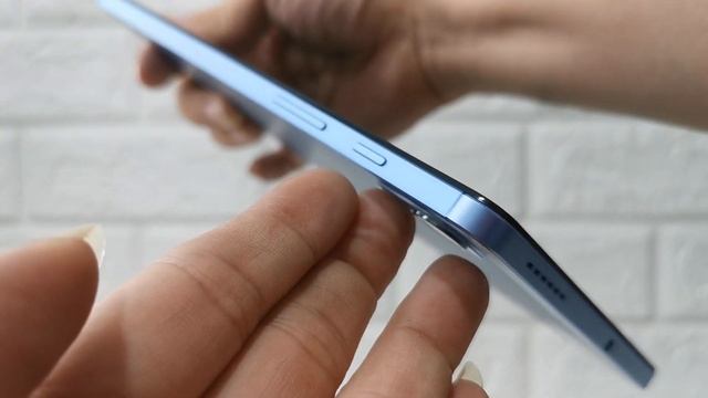 Realme Pad Mini WiFi 3/32 UO Blue LS смотреть онлайн