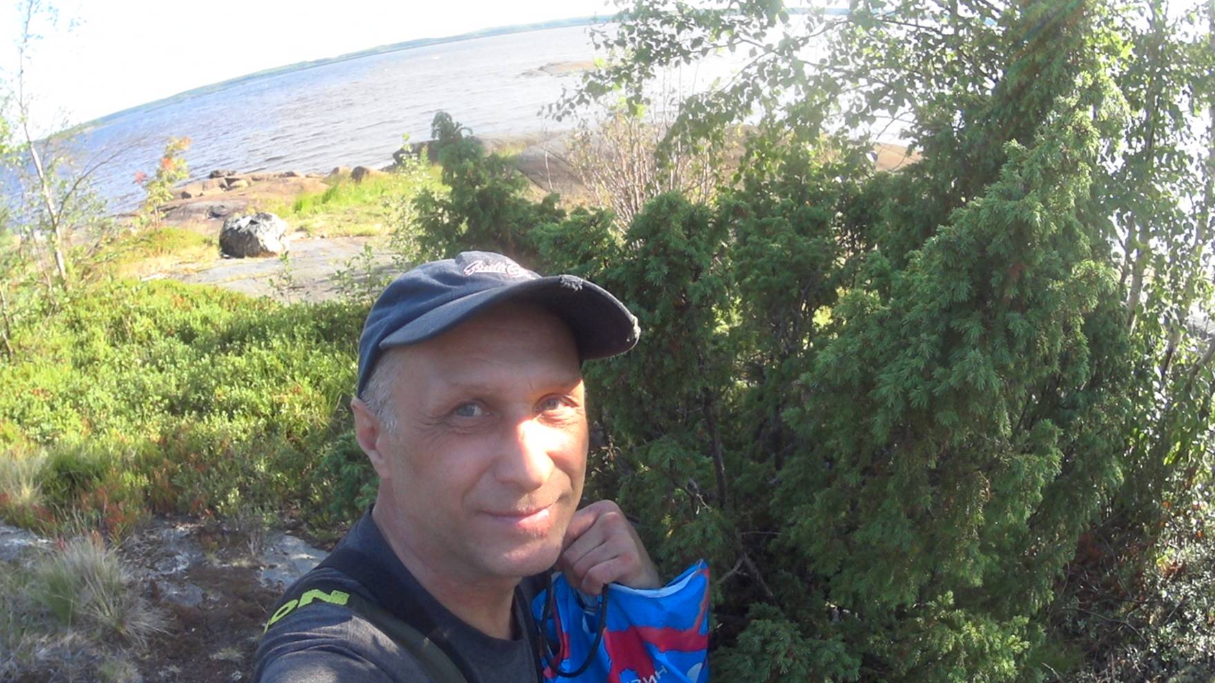 ВЕЙЛУДА! РЫБАЛКА НА БЕЛОМ МОРЕ!ГОВОРЯЩАЯ ВОРОНА! смотреть онлайн