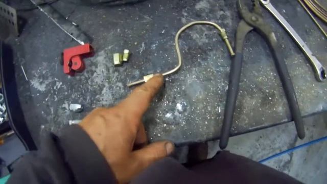Brake pipe basics for British and European vehicles смотреть онлайн